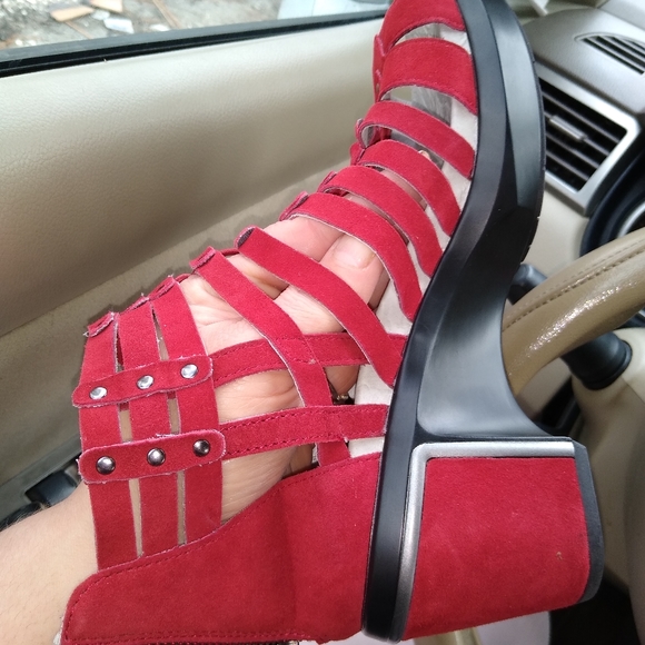 9.5m jambu shoes